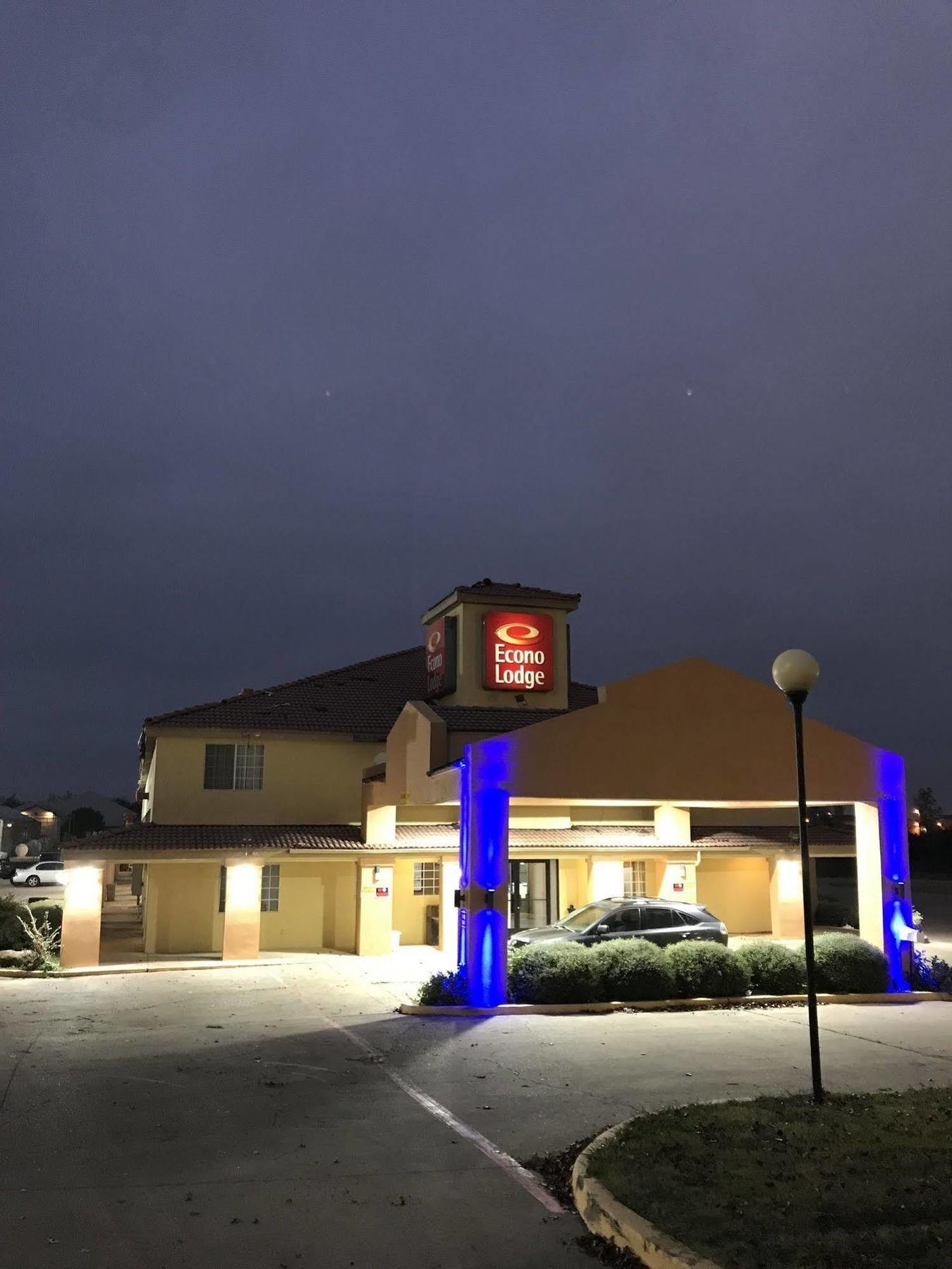 Rodeway Inn Stephenville Eksteriør billede